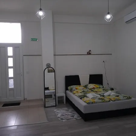 Sokak Apartment