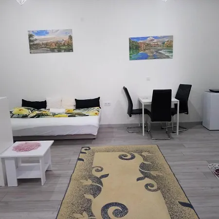 Apartment Sokak