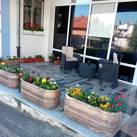 Sokak Apartment