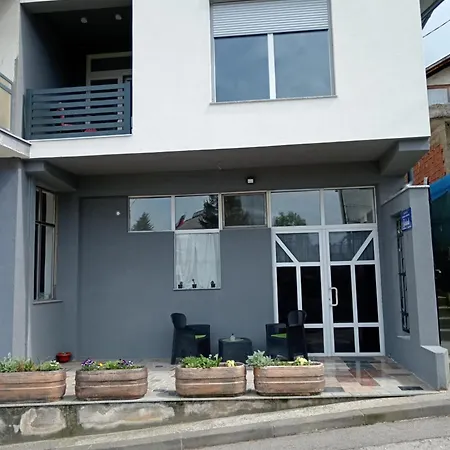 Apartment Sokak *