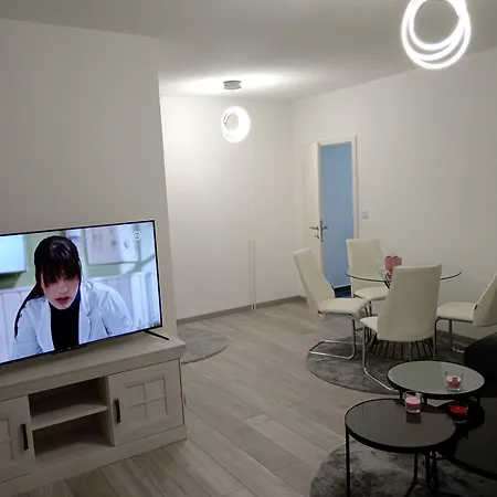 Sokak Apartment Bihac